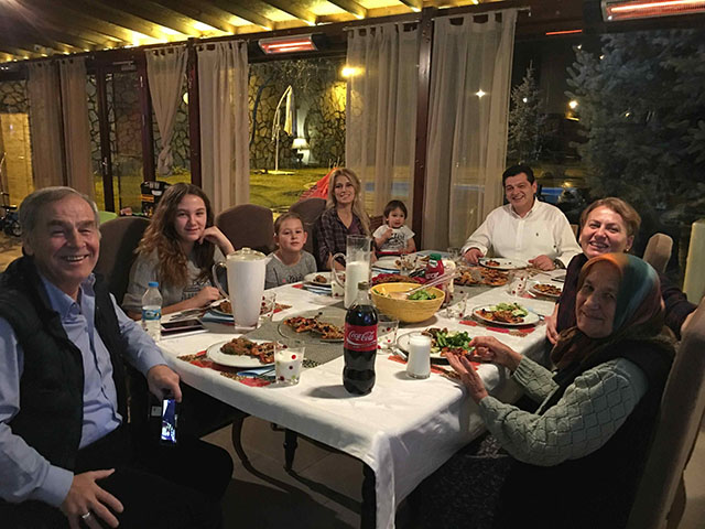 pizza-italyan-italyan pizzası-tuba üstün-derin üstün